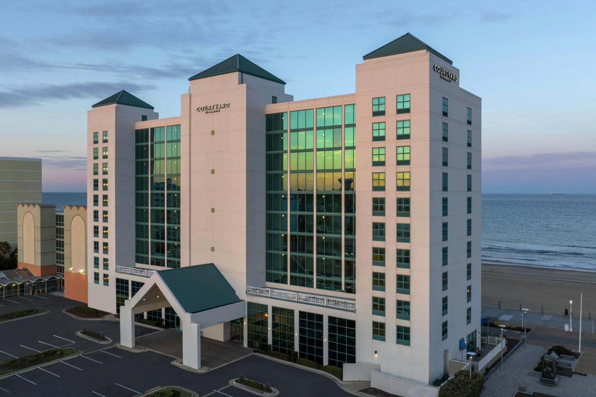 Courtyard Virginia Beach Oceanfront/South Exterior photo